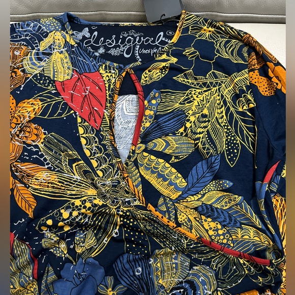 NWT - Desigual Women’s Long Sleeve Floral Prints T Shirt - Size XL - Picture 4 of 10
